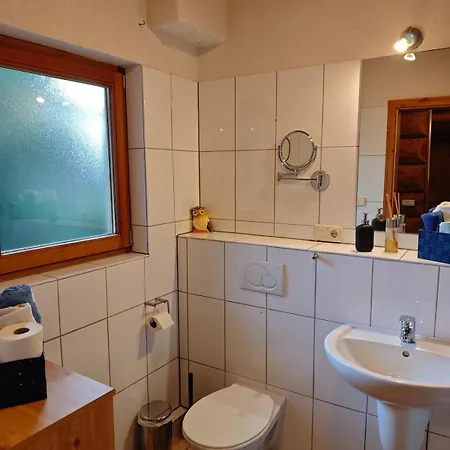 度假居 Rursee Eifel-chalet Mit Seeblick Und Wellnessbereich