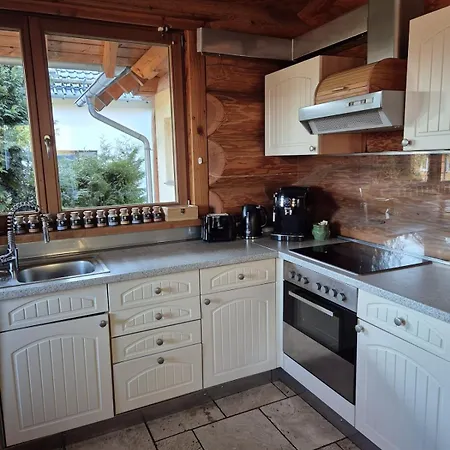 度假居 Rursee Eifel-chalet Mit Seeblick Und Wellnessbereich *