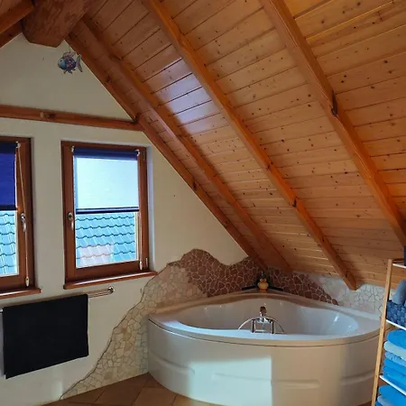 度假居 Rursee Eifel-chalet Mit Seeblick Und Wellnessbereich 锡默拉特