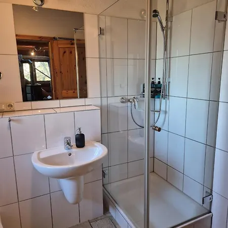 Vakantiehuis Rursee Eifel-chalet Mit Seeblick Und Wellnessbereich Simmerath