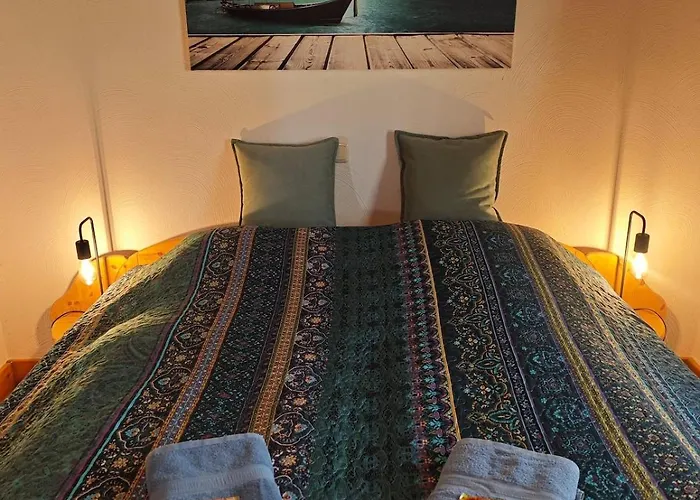 Rursee Eifel-chalet Mit Seeblick Und Wellnessbereich Simmerath